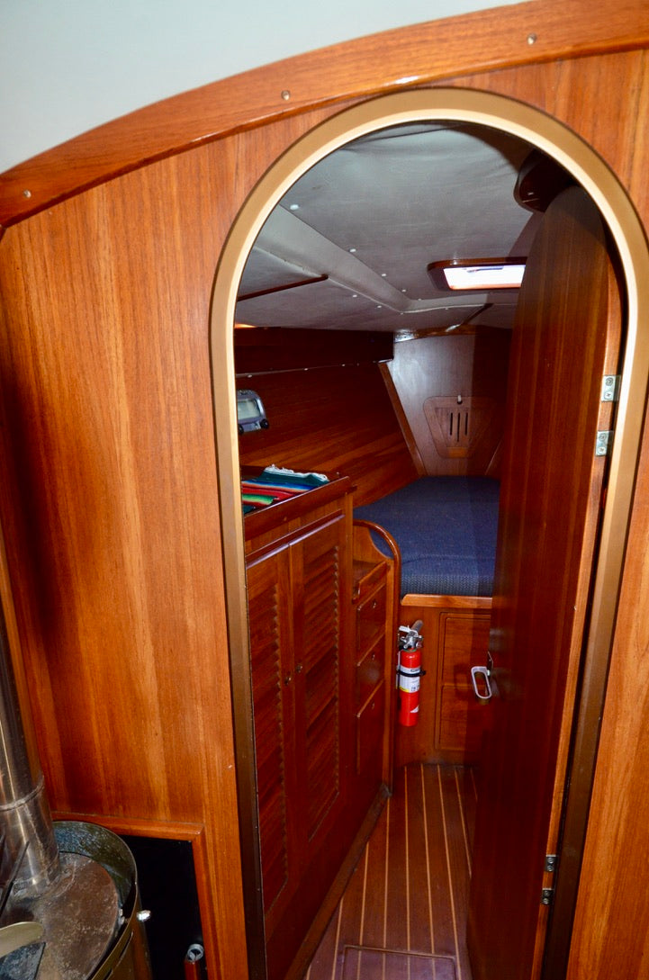 1989 Freedom 45 Center Cockpit - THUMPER III