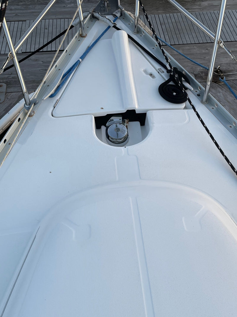 Beneteau Oceanis 331 - Irish Ayes