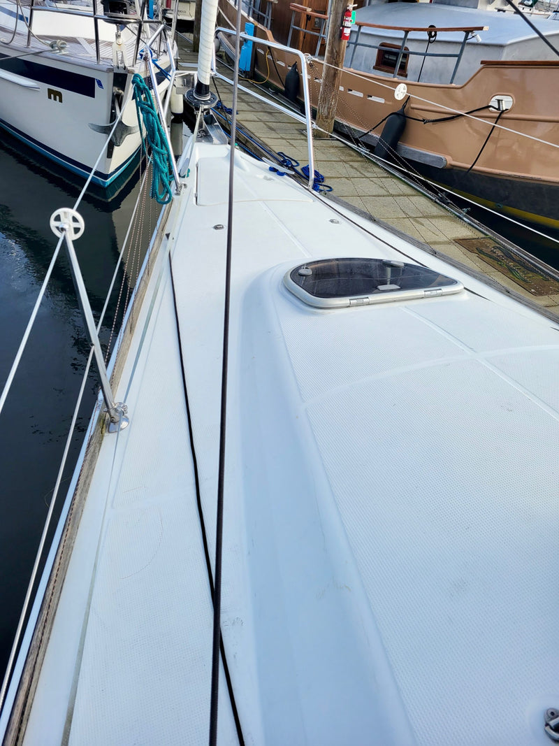 Beneteau First 10R- Lost Together