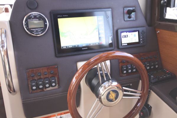 Ranger Tug 23