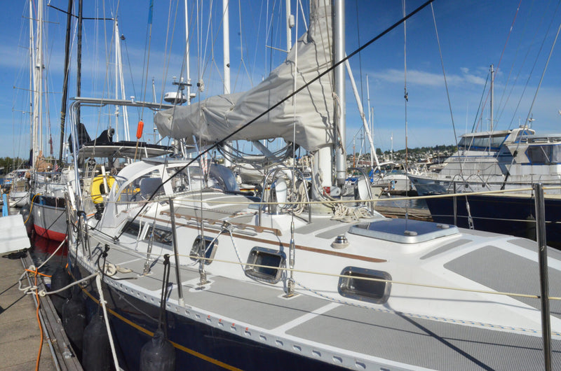 Wind River - Valiant Esprit 37