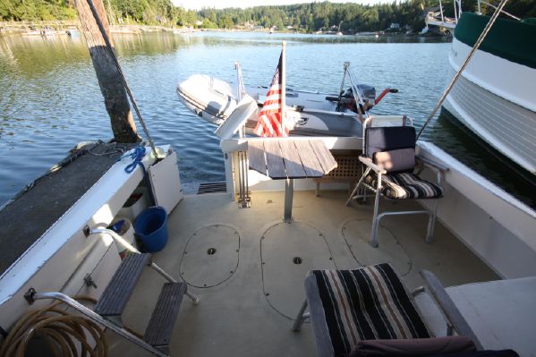 1998 BHM Downeaster 32 NELLE