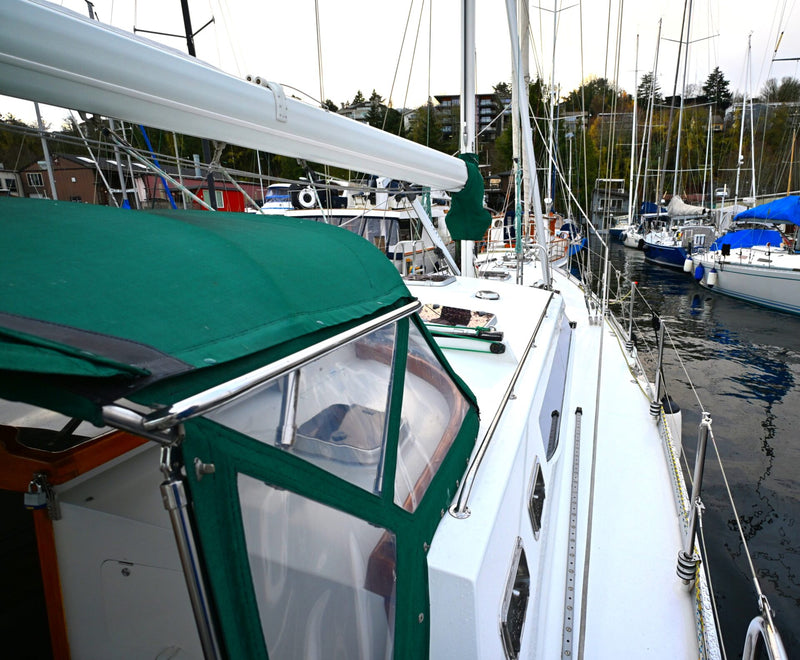 Waterline 55 - DELPHINA