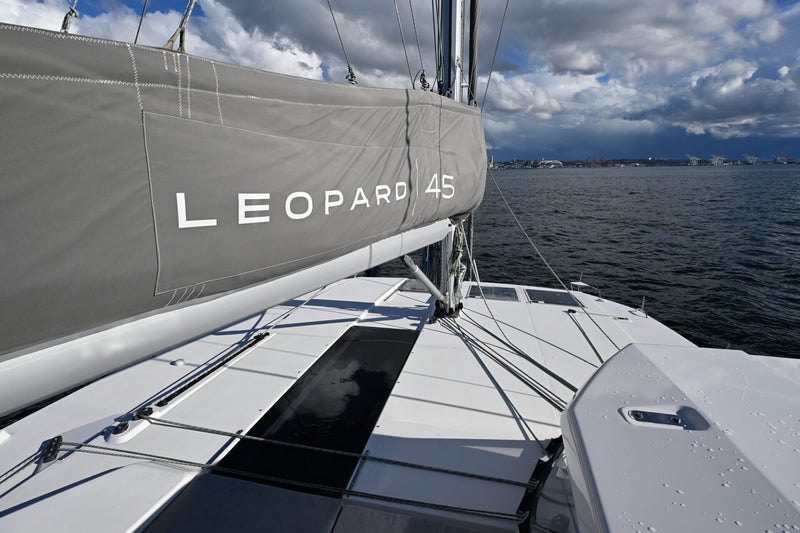 Min ö - Leopard 45 Lounge