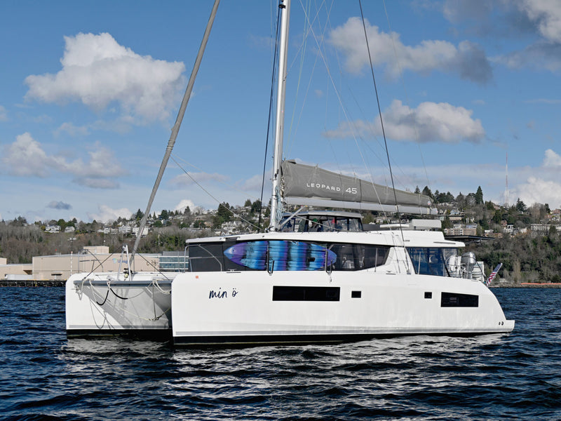 Min ö - Leopard 45 Lounge