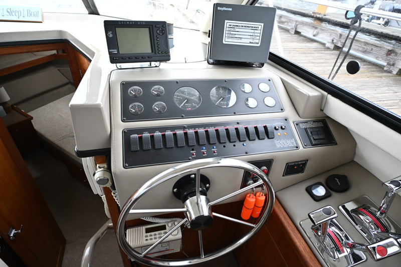 Bayliner 4087 - LAZY DAYS