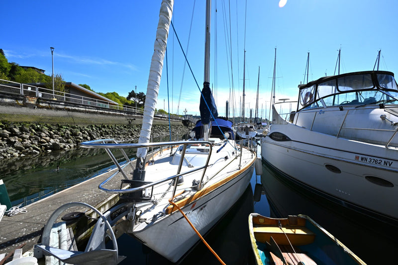 1980 Tartan 37 - TOURMALINE