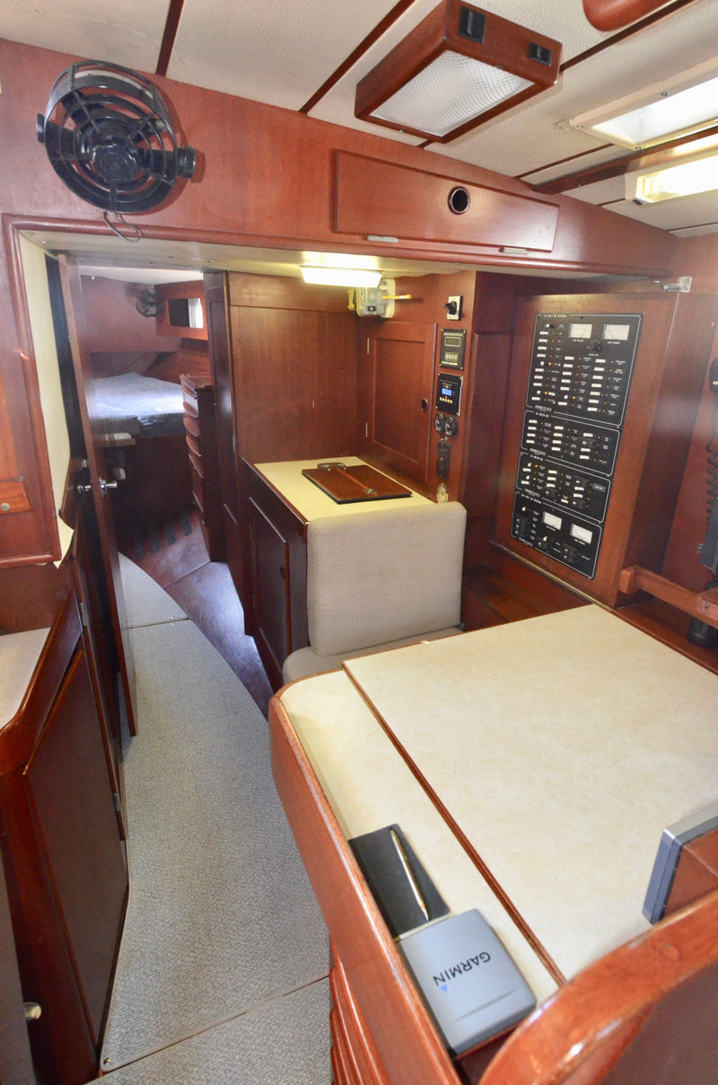 1984 Hallberg Rassy 42E