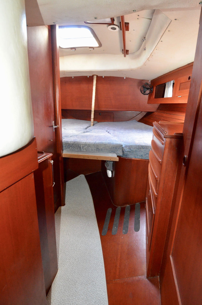 1984 Hallberg Rassy 42E