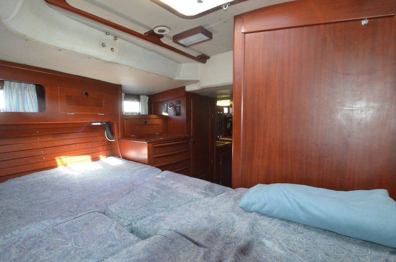 1984 Hallberg Rassy 42E