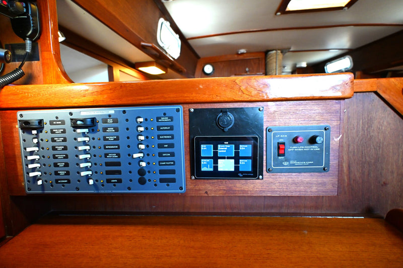 1980 Tartan 37 - TOURMALINE