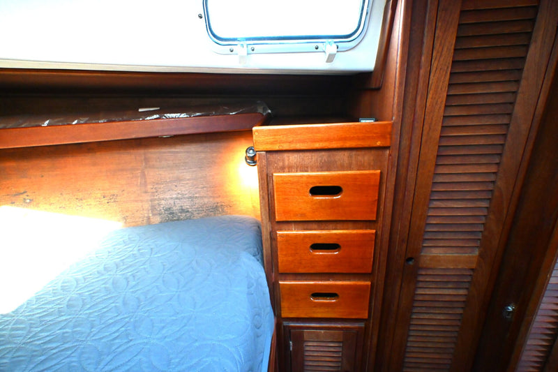 1980 Tartan 37 - TOURMALINE
