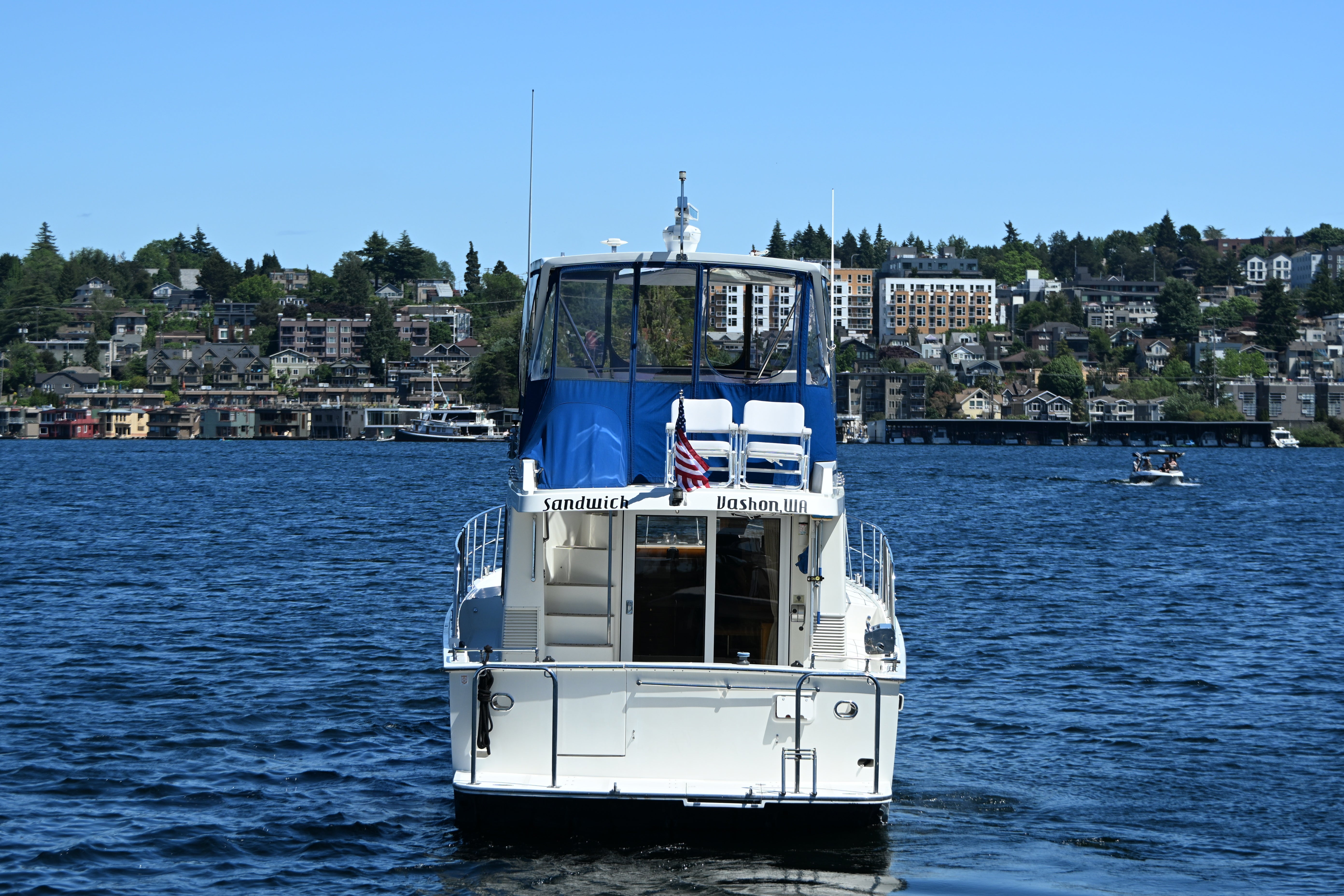 McKinna 47 Sedan - SANDWICH – Swiftsure Yachts