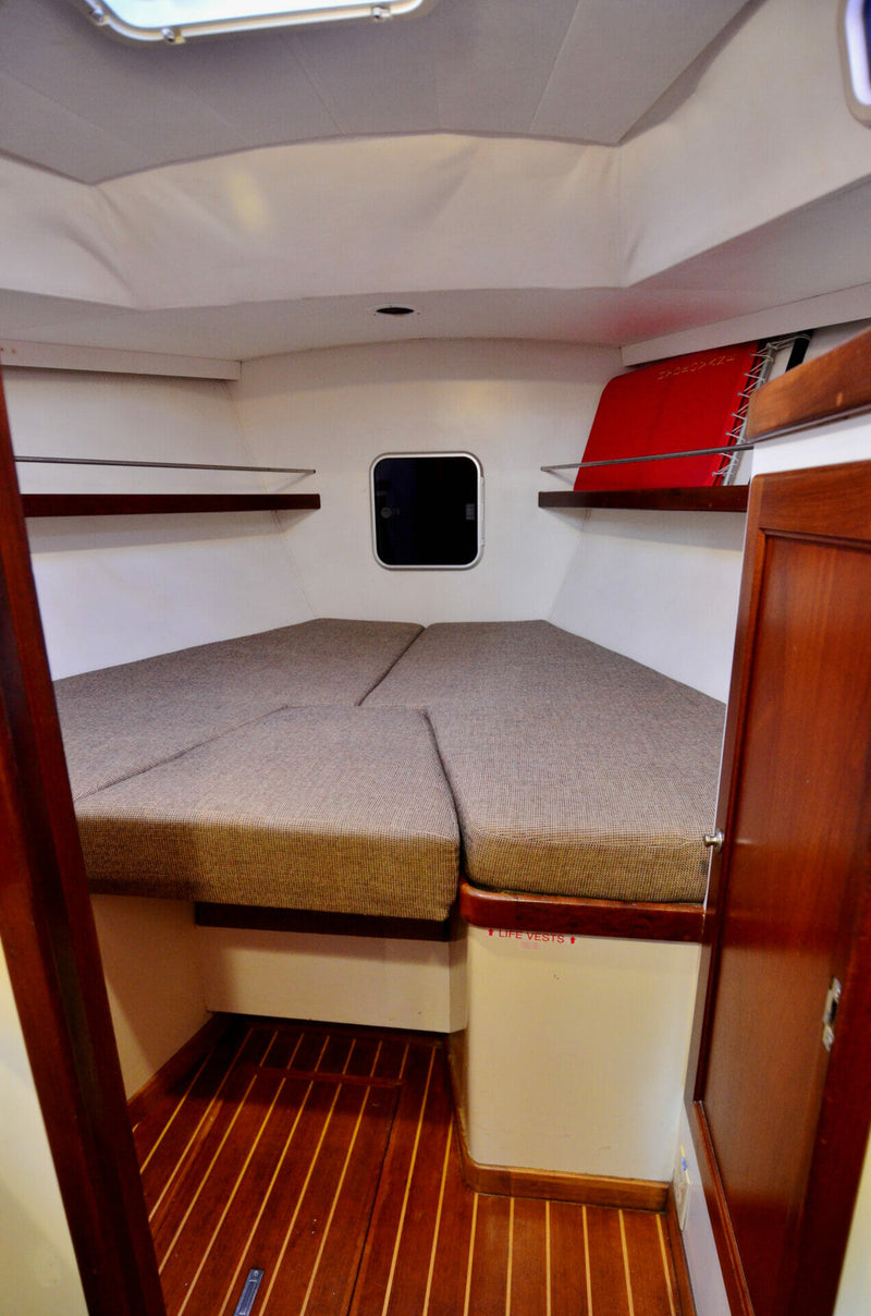 CAPAZ - Perry Pilothouse 48