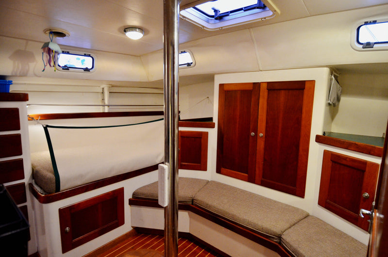 CAPAZ - Perry Pilothouse 48