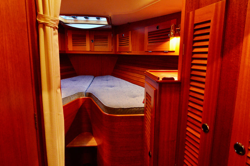 Hallberg-Rassy 42 Legacy