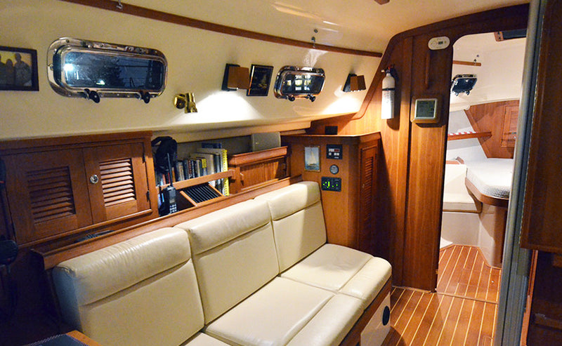 Island Packet 350 Legacy