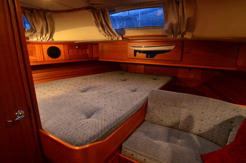 Hallberg-Rassy 42 Legacy
