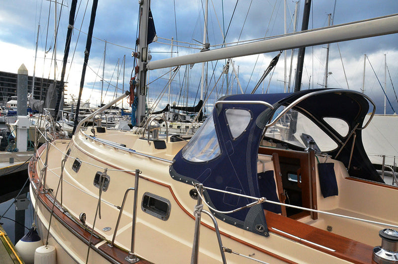 Island Packet 350 Legacy