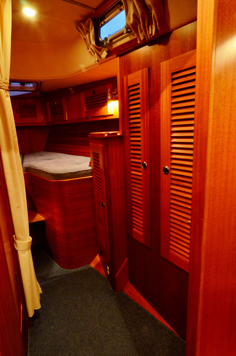Hallberg-Rassy 42 Legacy