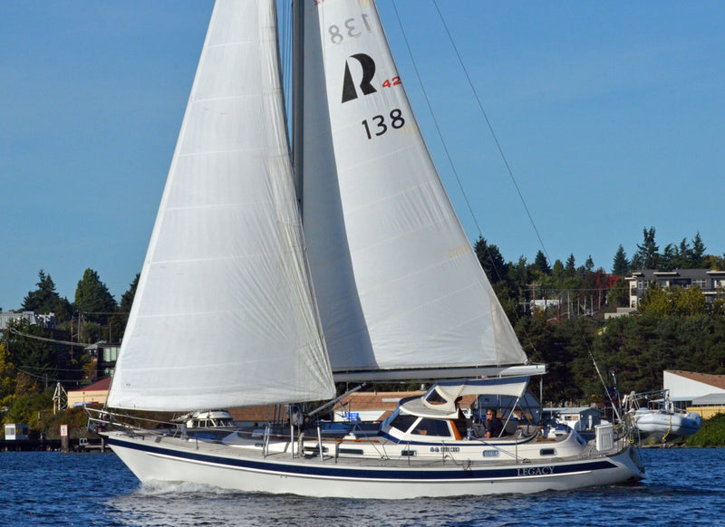 Hallberg-Rassy 42 Legacy