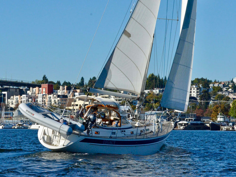 Hallberg-Rassy 42 Legacy