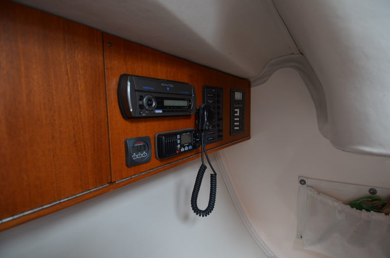 J Boats J/100 - Olympian