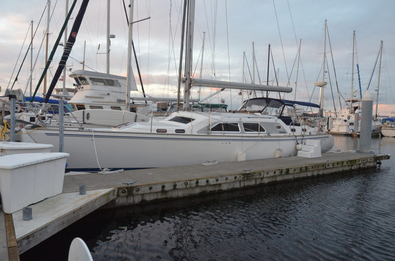 Catalina Morgan 440 Deck Salon (DS) - Octopus Time