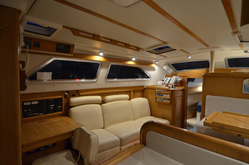 Catalina Morgan 440 Deck Salon (DS) - Octopus Time