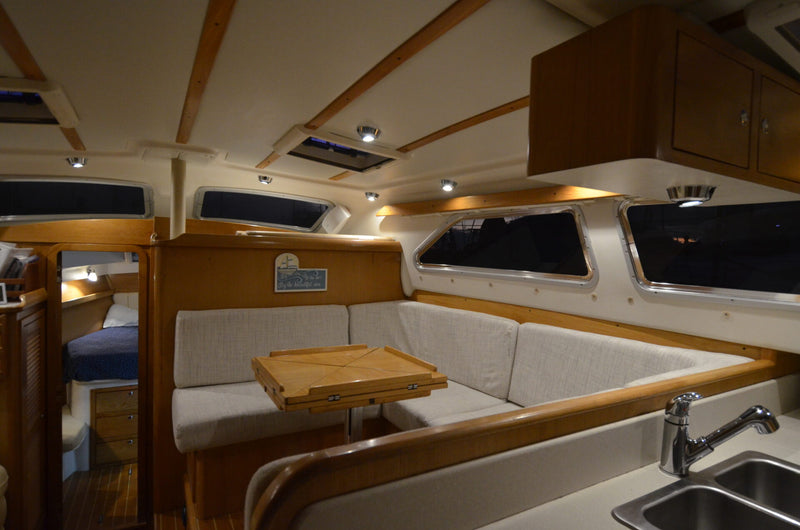 Catalina Morgan 440 Deck Salon (DS) - Octopus Time