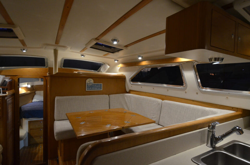 Catalina Morgan 440 Deck Salon (DS) - Octopus Time