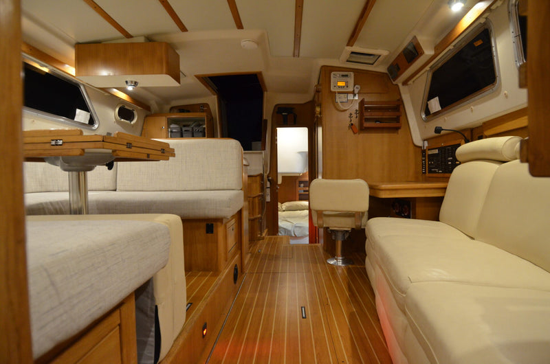 Catalina Morgan 440 Deck Salon (DS) - Octopus Time