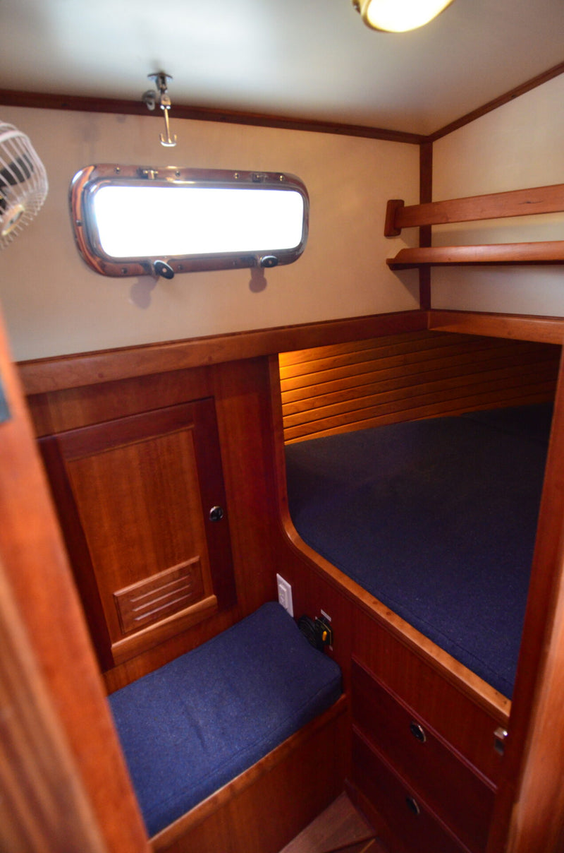Blue Star - Valiant 39