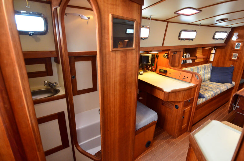 Blue Star - Valiant 39