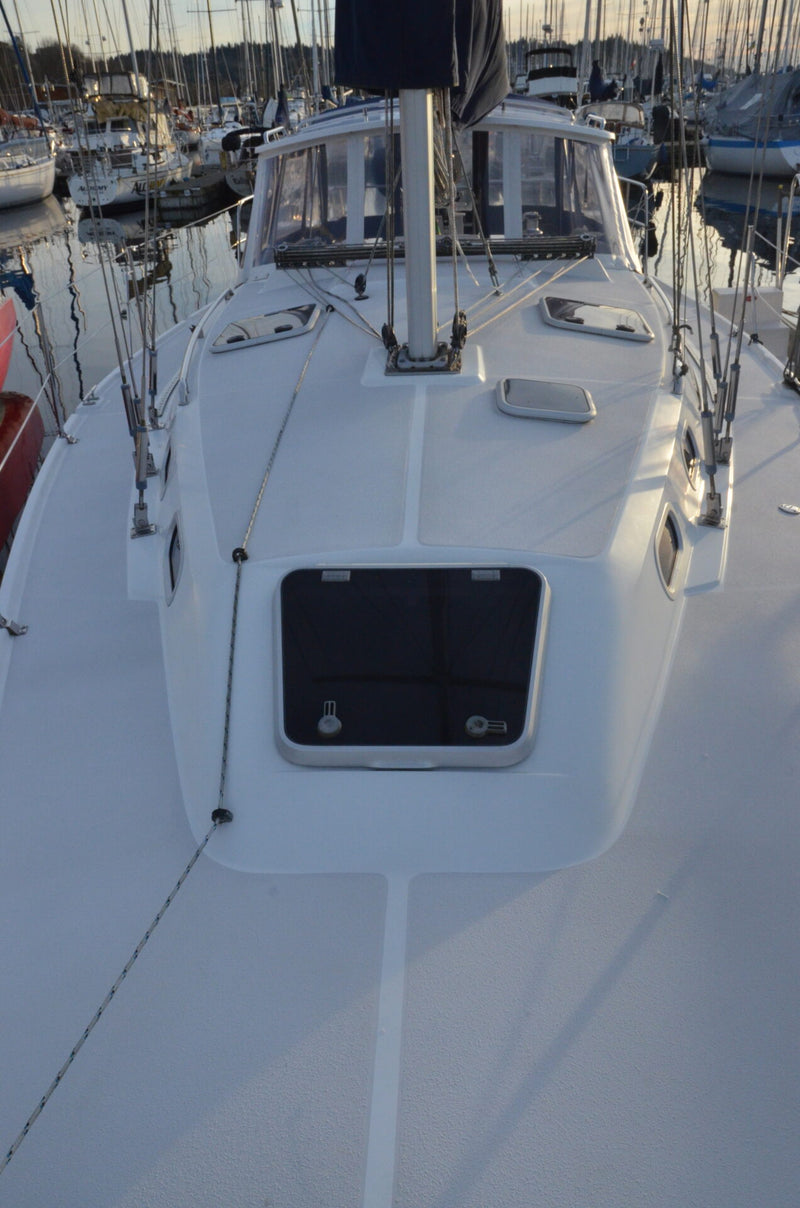 Catalina 350