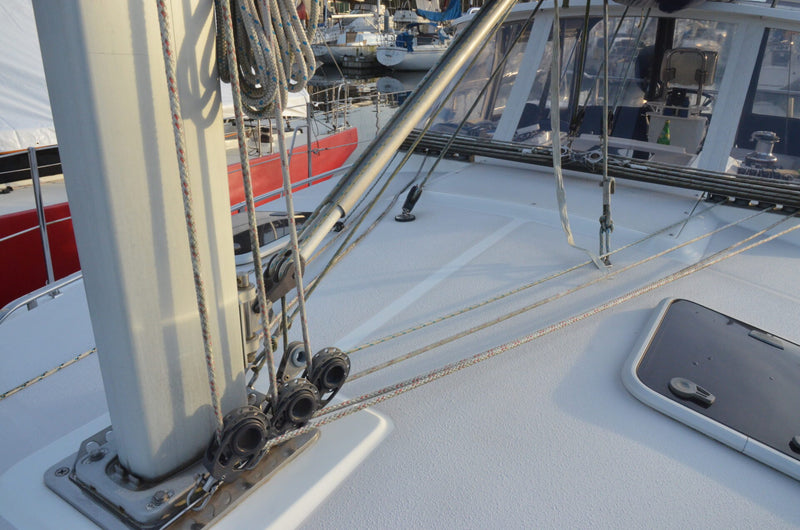 Catalina 350
