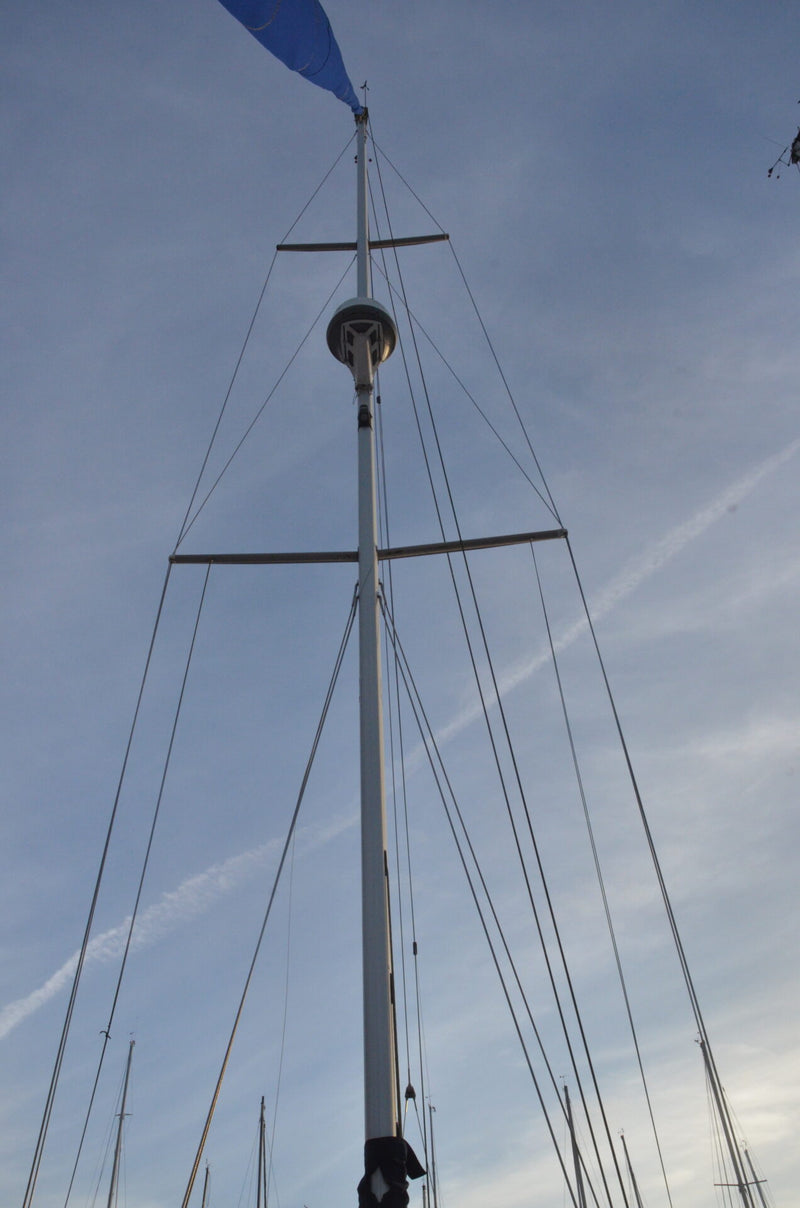 Catalina 350