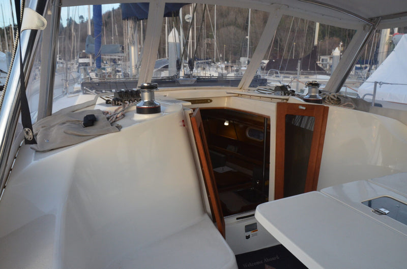 Catalina 350