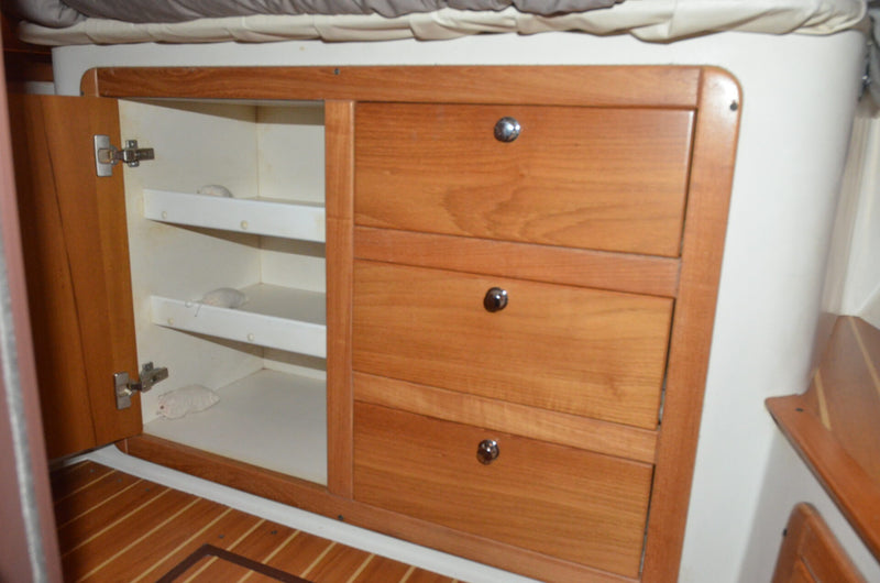 Catalina 350