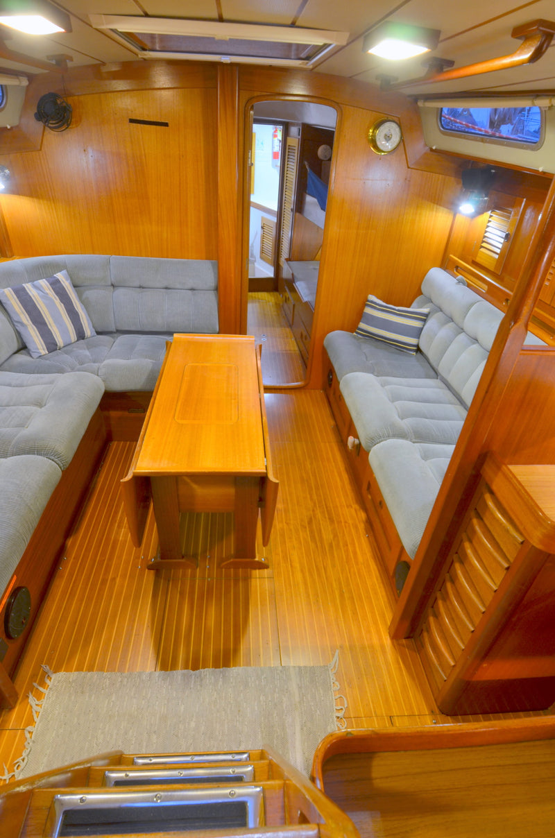 Hallberg Rassy 45 - Ocean Echo