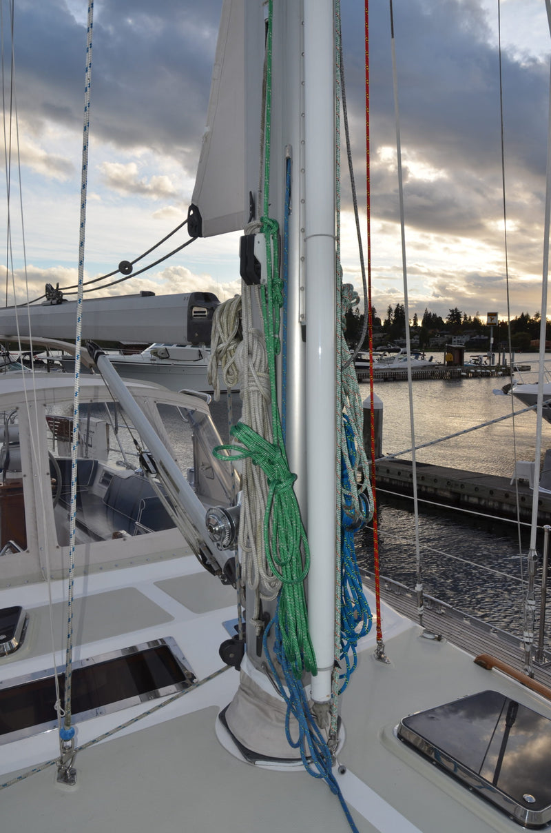 Hylas 49 Stellar Blue