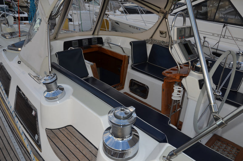 Hylas 49 Stellar Blue