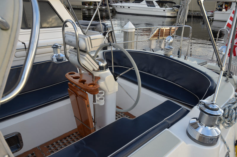 Hylas 49 Stellar Blue