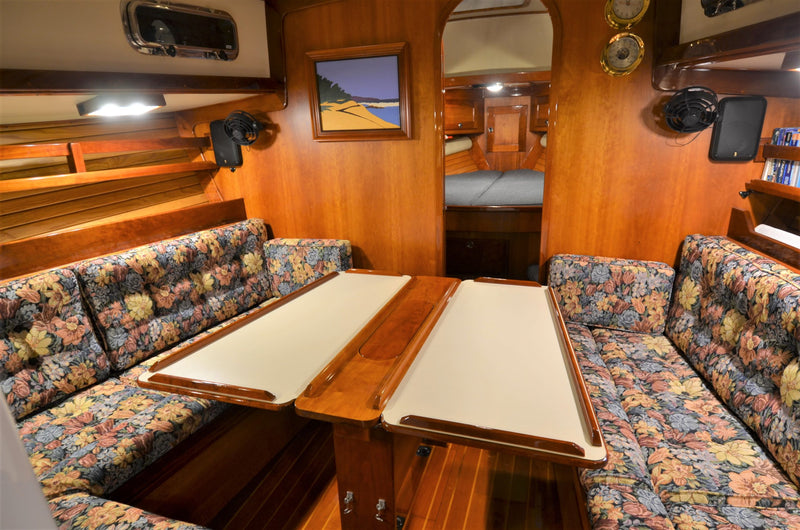 Valiant 42 Surf Ride