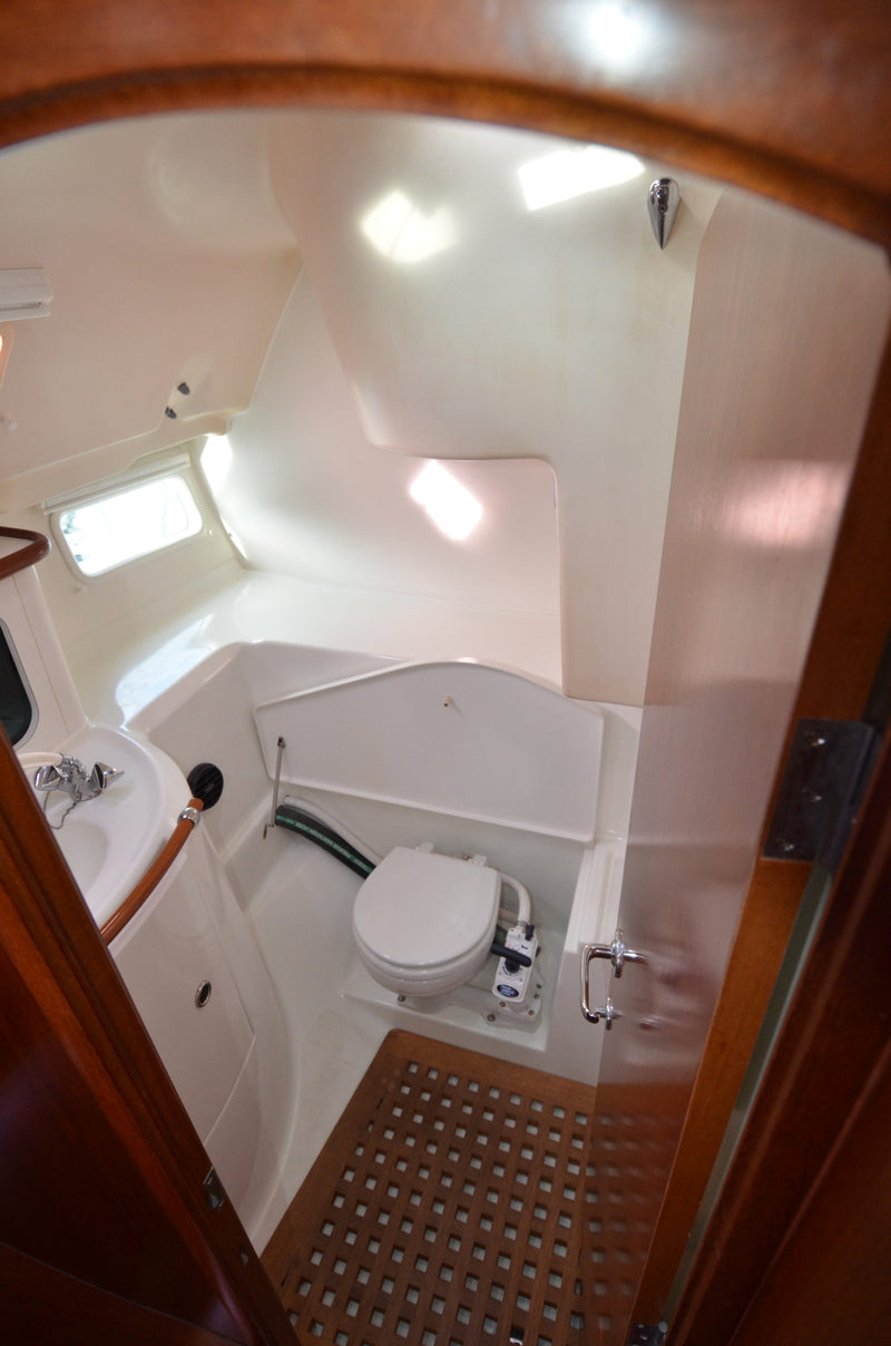 Beneteau 381 - ED VENTURE