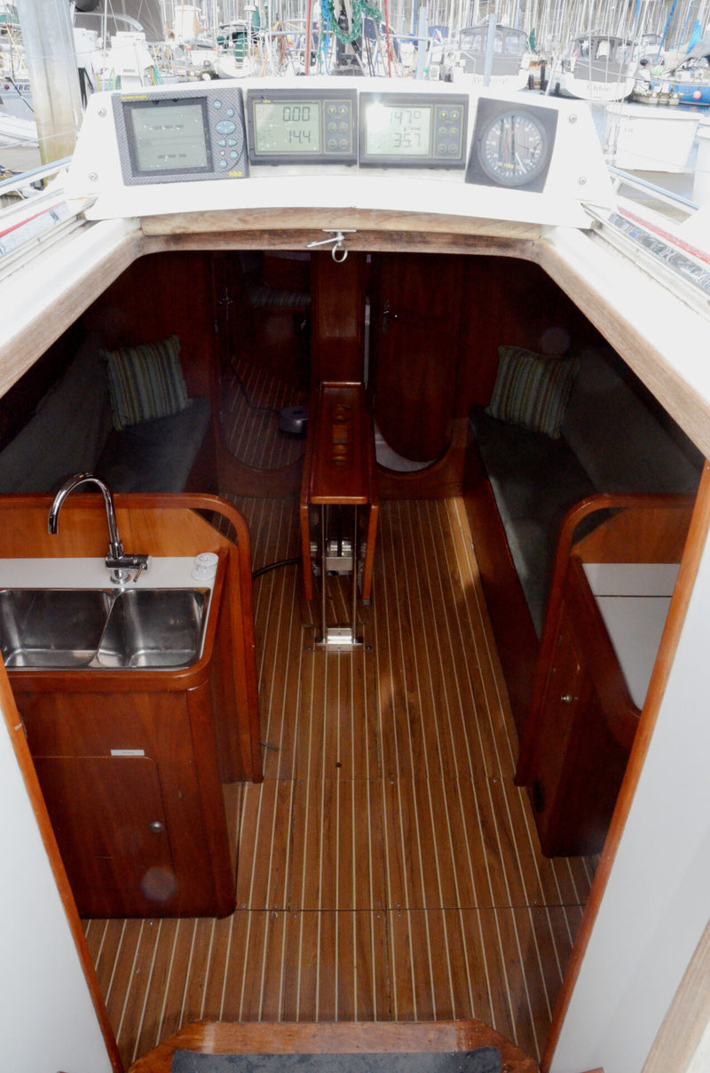 1998 J/120- SHEARWATER
