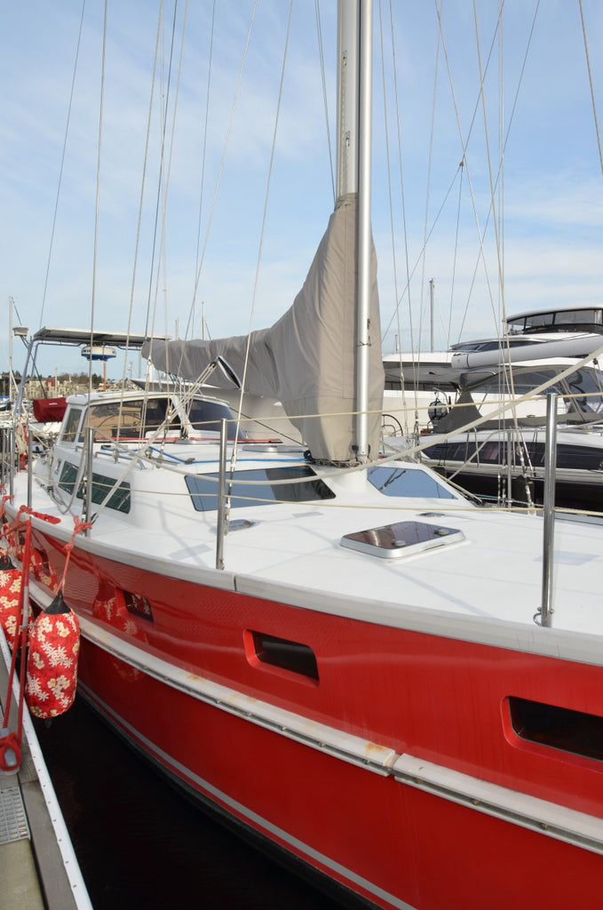 Waterline 48 - RED