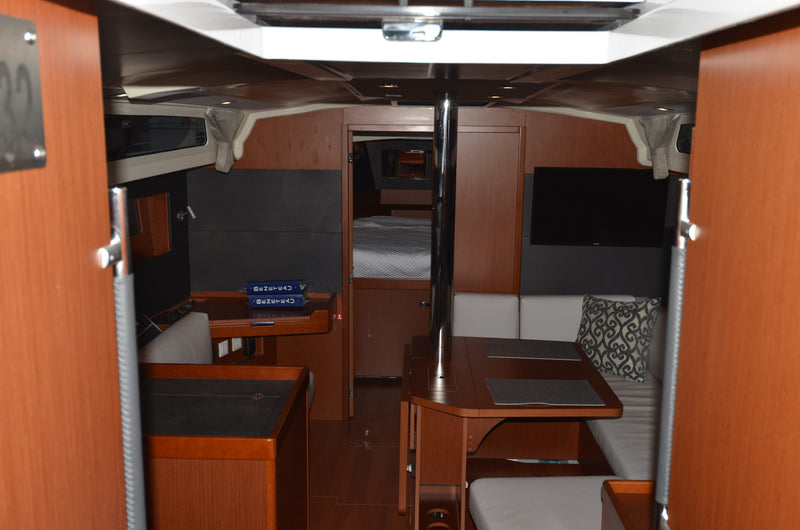 Gray Eagle - Beneteau Oceanis 41.1