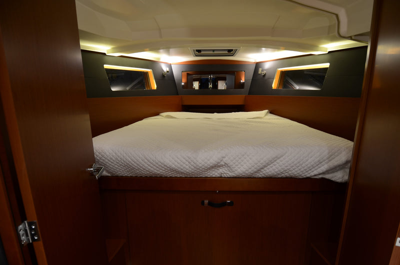 Gray Eagle - Beneteau Oceanis 41.1