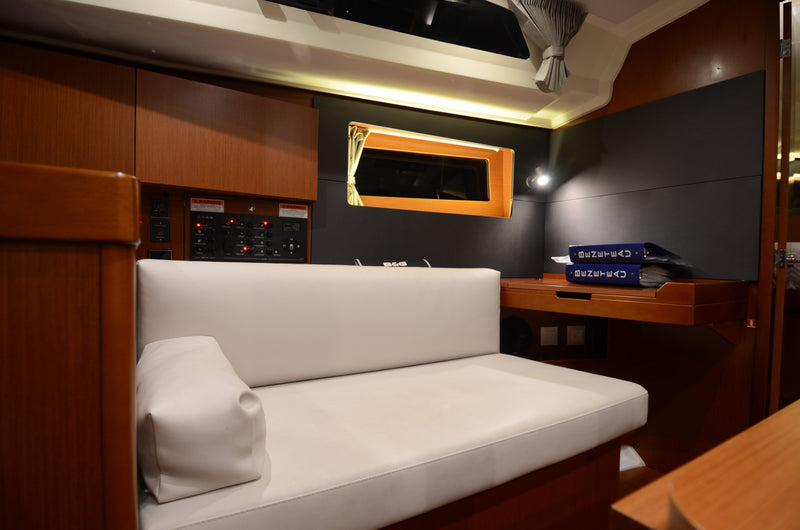 Gray Eagle - Beneteau Oceanis 41.1